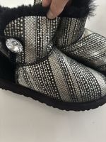 UGG TAILLE 37