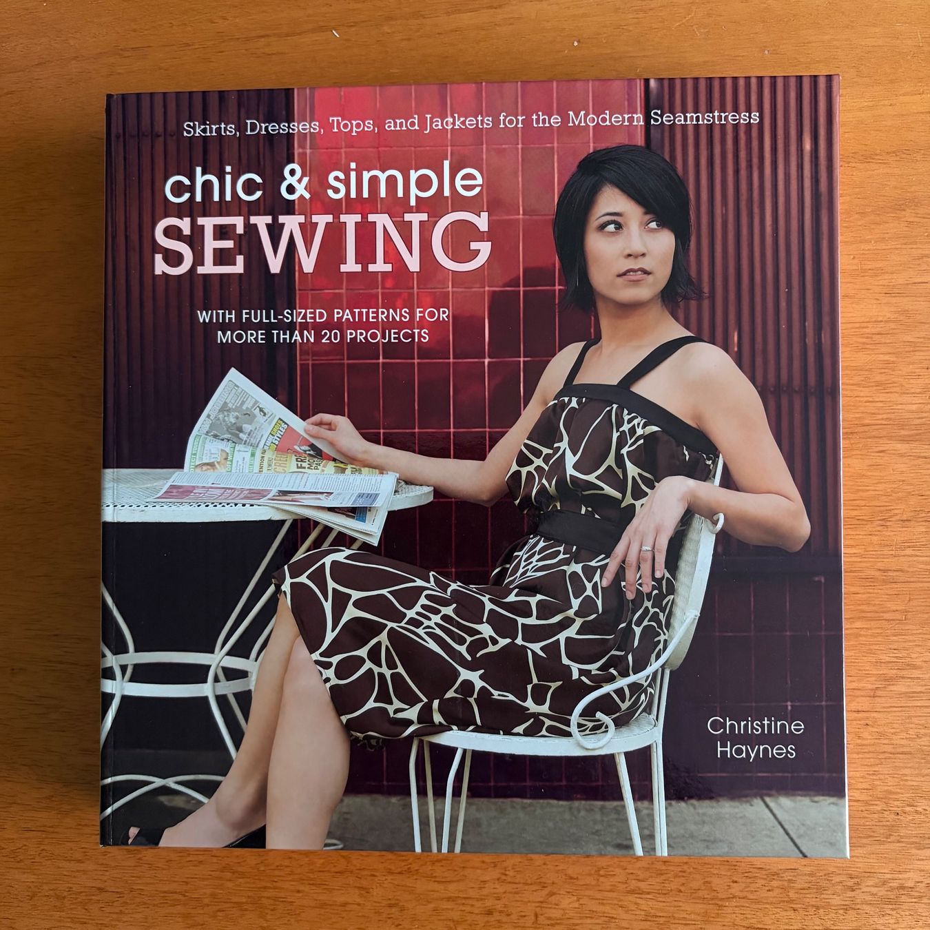 Cartamodelli: Nähbuch mit Schnittmuster "Chic & simple sewing" – Nuovo (secondo la descrizione) da Neunkirch venduto da Kamuy