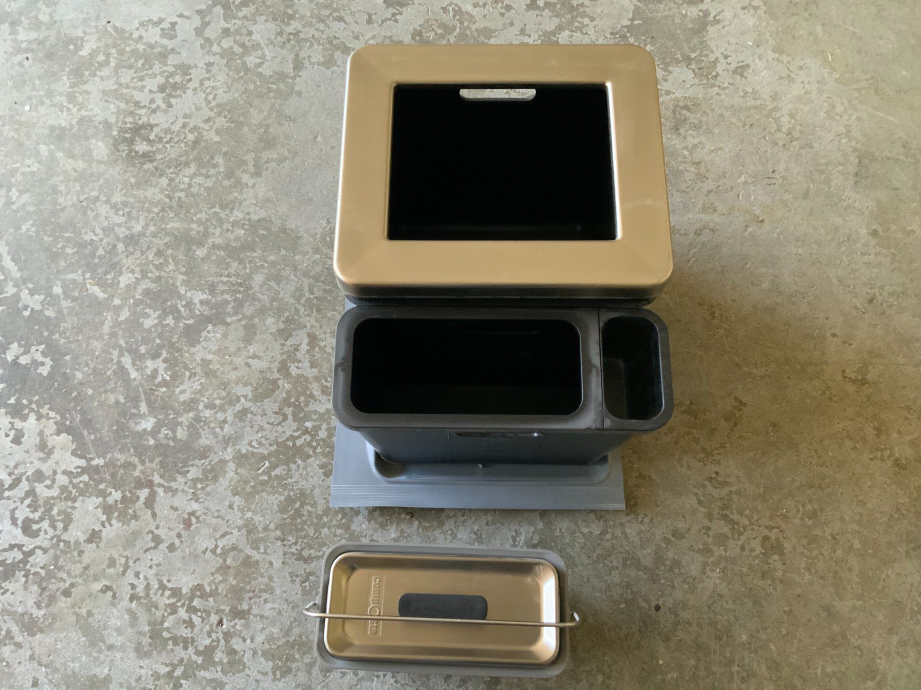 Müllex Poubelles: Müllex Abfalleimer – D'occasion à Pragg-Jenaz par Whitelion1 1