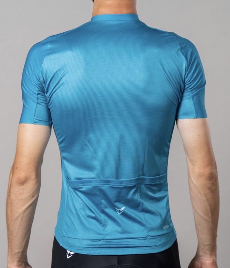 Canottiere & Pantaloni: CUORE Men’s Silver 2.0 Race Jersey – Nuovo e nell'imballaggio originale da Berneck venduto da ger_2pdn 1
