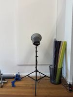 Fotoset mit Elinchrom Blitzlampe – ideal für Passfotos