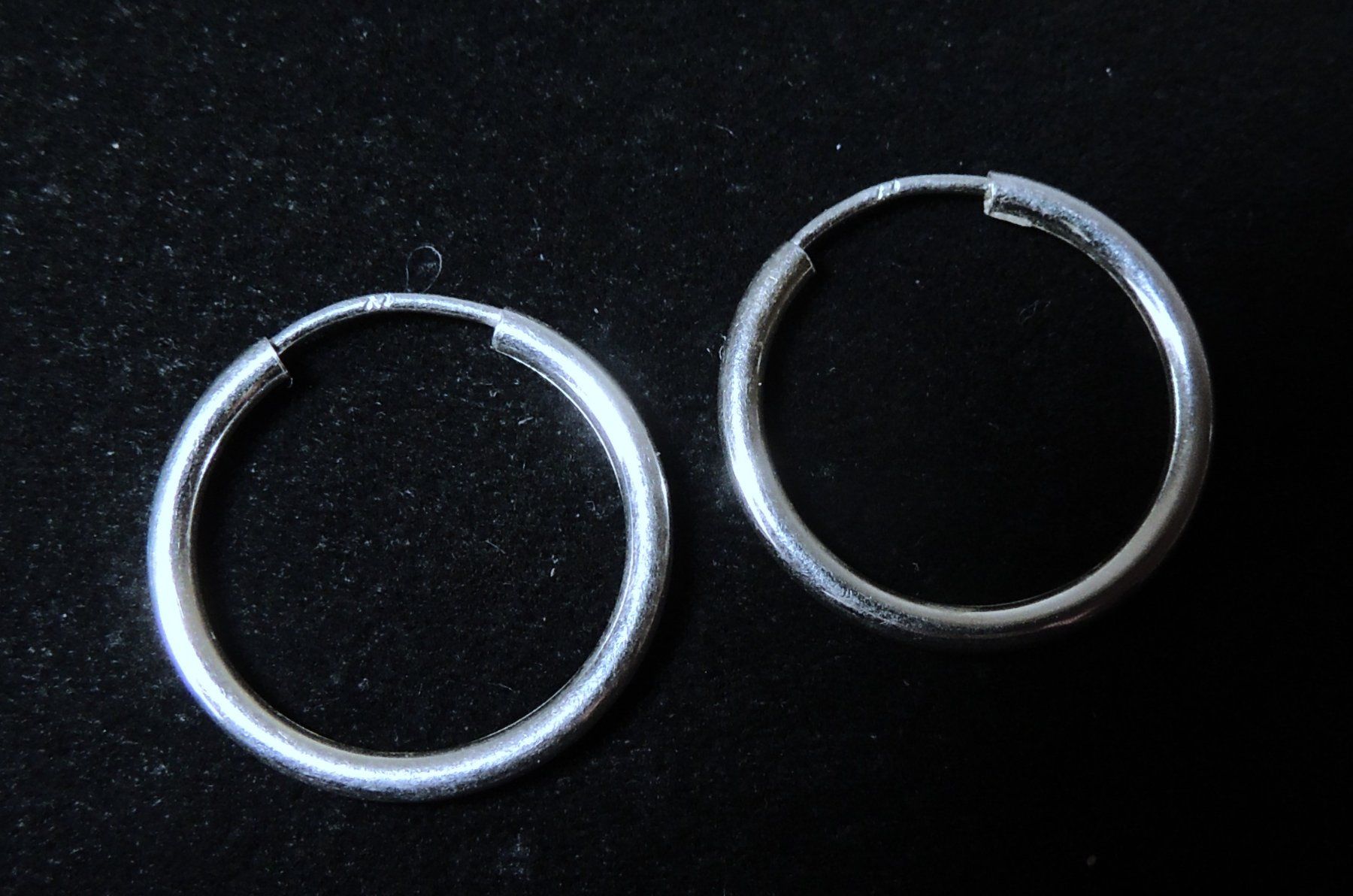 Orecchini pendenti & Orecchini a lobo: Silber 925 Creolen Ohrringe 20 mm – Usato da Waldenburg venduto da schaller707