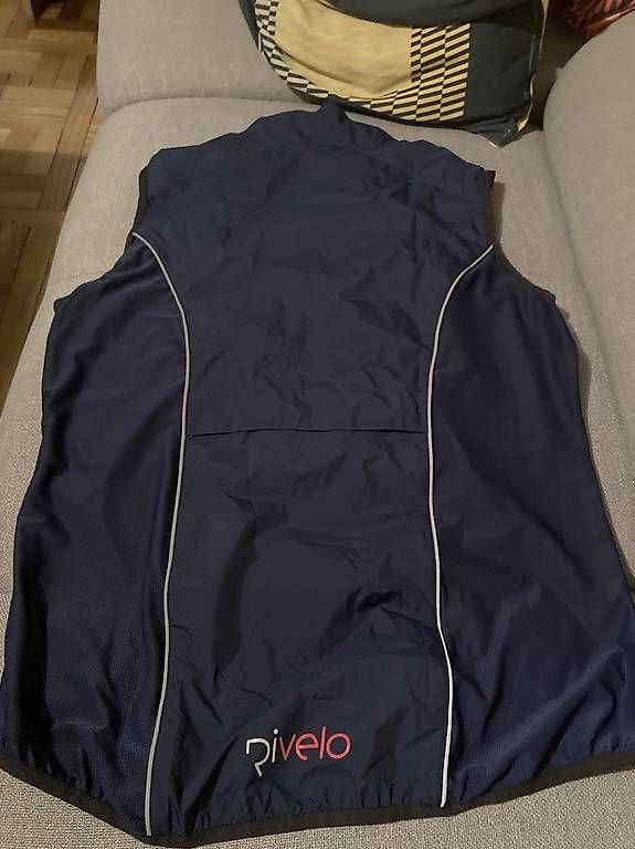 Gilets: Rivelo Windweste XXL – D'occasion à Greppen par chr_22d9 1