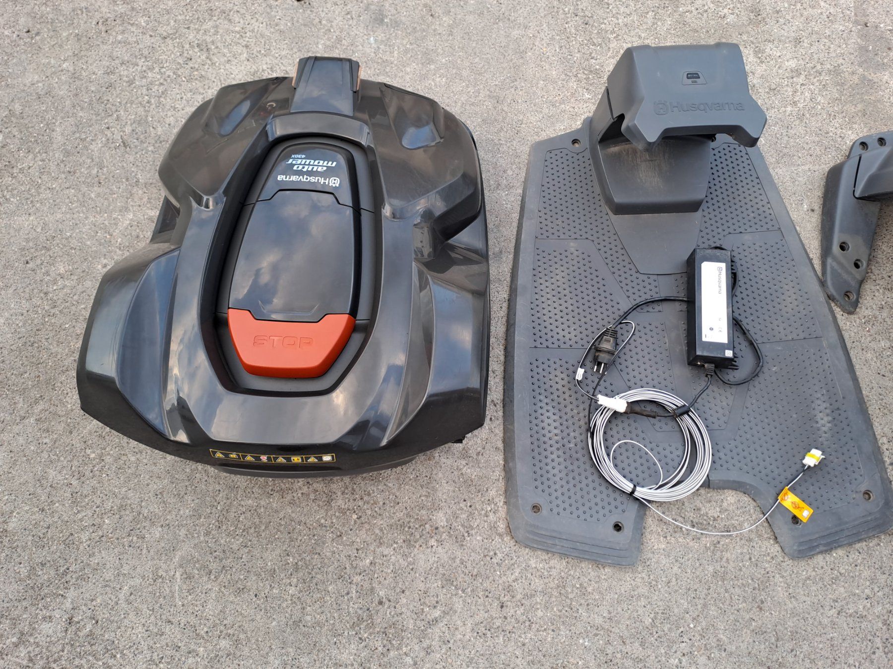 Husqvarna Rasenmäher: Automower Husqvarna 430 X – Gebraucht aus Gossau SG von Iki003 5