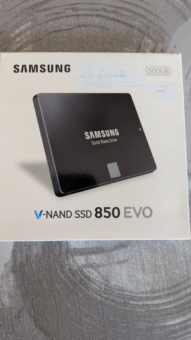 Samsung Dischi rigidi: SSD 500GB Samsung – Usato da Tobel venduto da Snicket 1