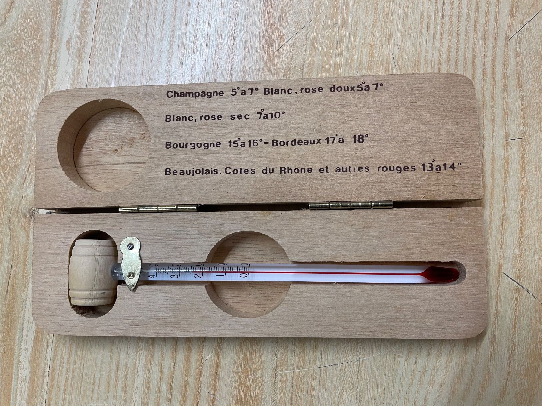 Altro per la casa: Wein Thermometer – Usato da Basel venduto da Robyn20