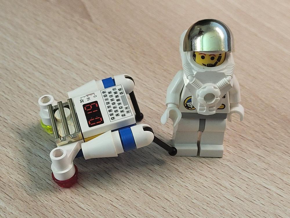 LEGO Astronaut Figure Set 6457