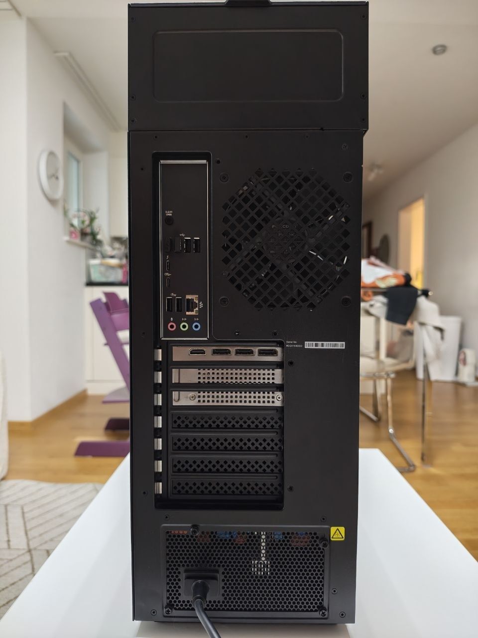 Hewlett Packard PC: HP OMEN 45L Gaming PC  RTX 5090 – Nuovo (secondo la descrizione) da Schaffhausen venduto da jos_2tqx 2