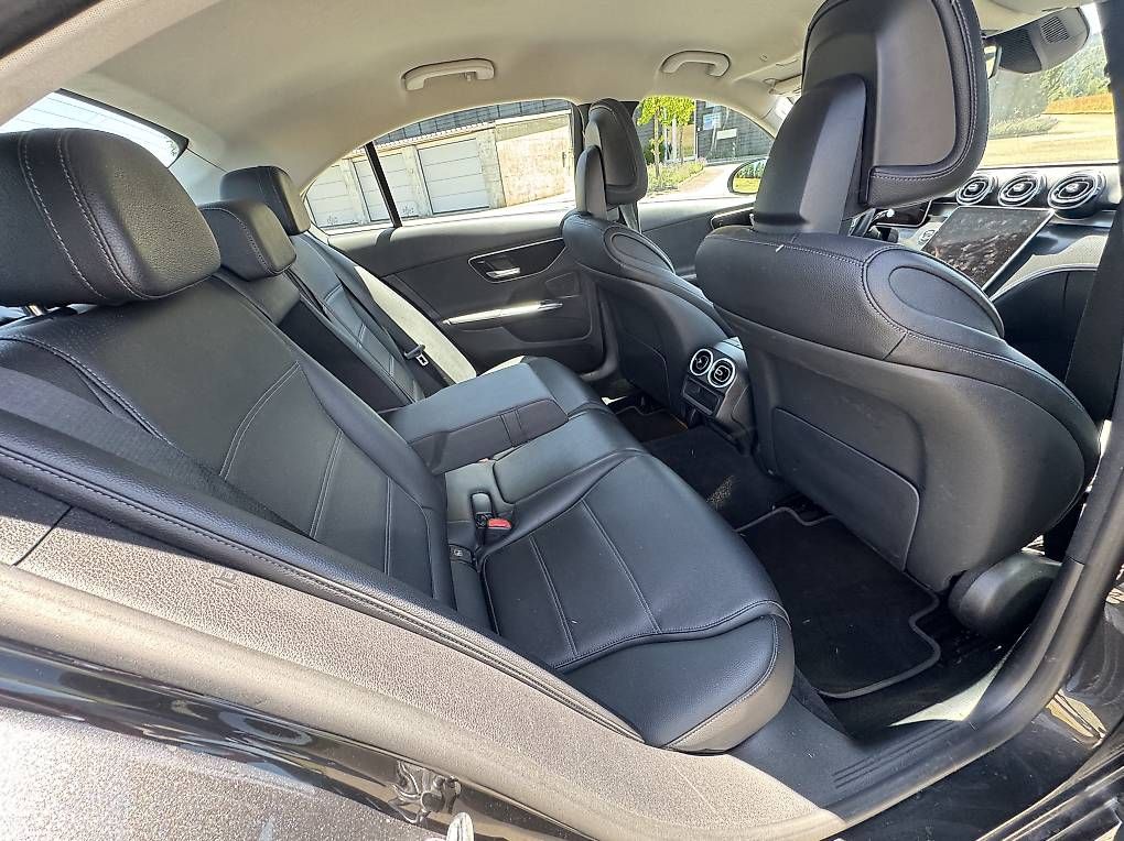 Autos: Mercedes C180 Avantgarde   – Gebraucht aus Herzogenbuchsee von Isnije01 3