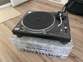 2x Technics 1210 mk5 inkl ortofon nadeln