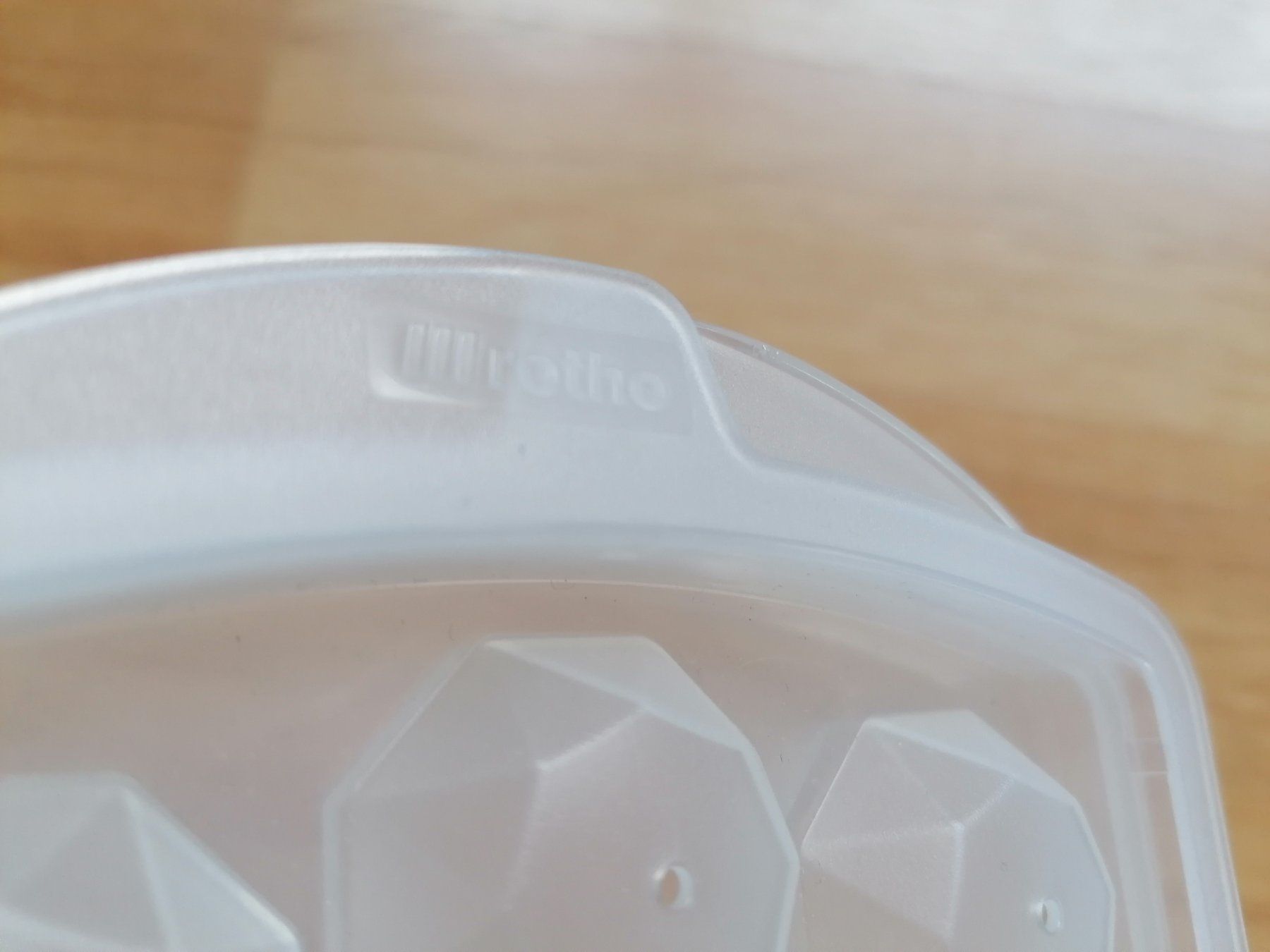 Rotho Behälter & Ähnliches: Eiswürfelform von Rotho – Gebraucht aus Büttikon AG von Amineah 1