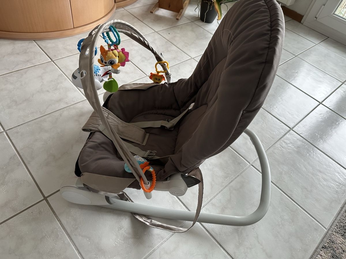 Chicco Sdraiette & Sdraiette a dondolo: Babywippe Chicco – Usato da Oberengstringen venduto da Affeier0 1