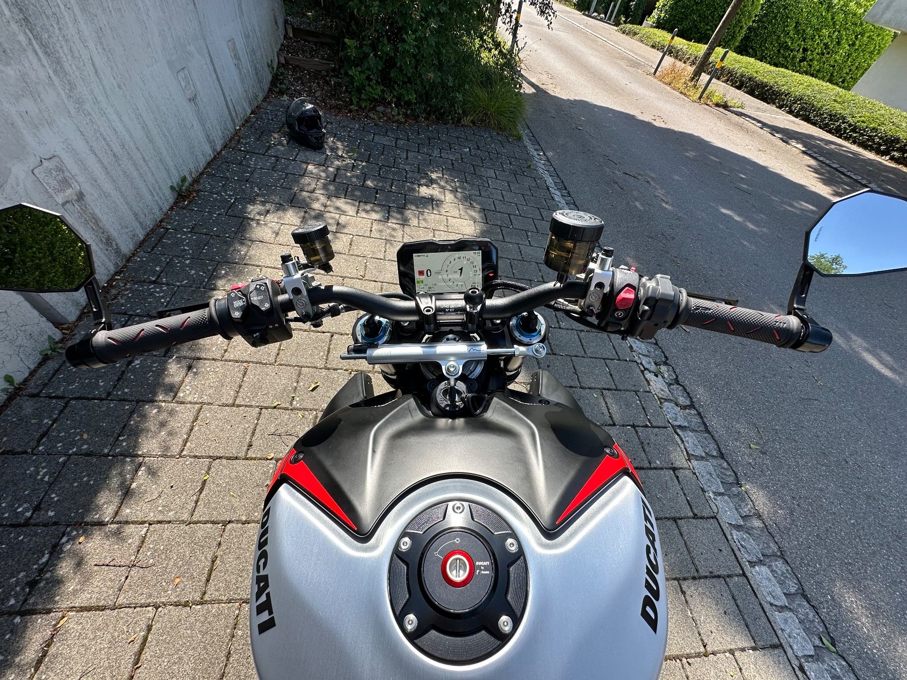 Ducati Strasse: DUCATI Streetfighter V4 SP – Gebraucht aus Bassersdorf von Manumission 6