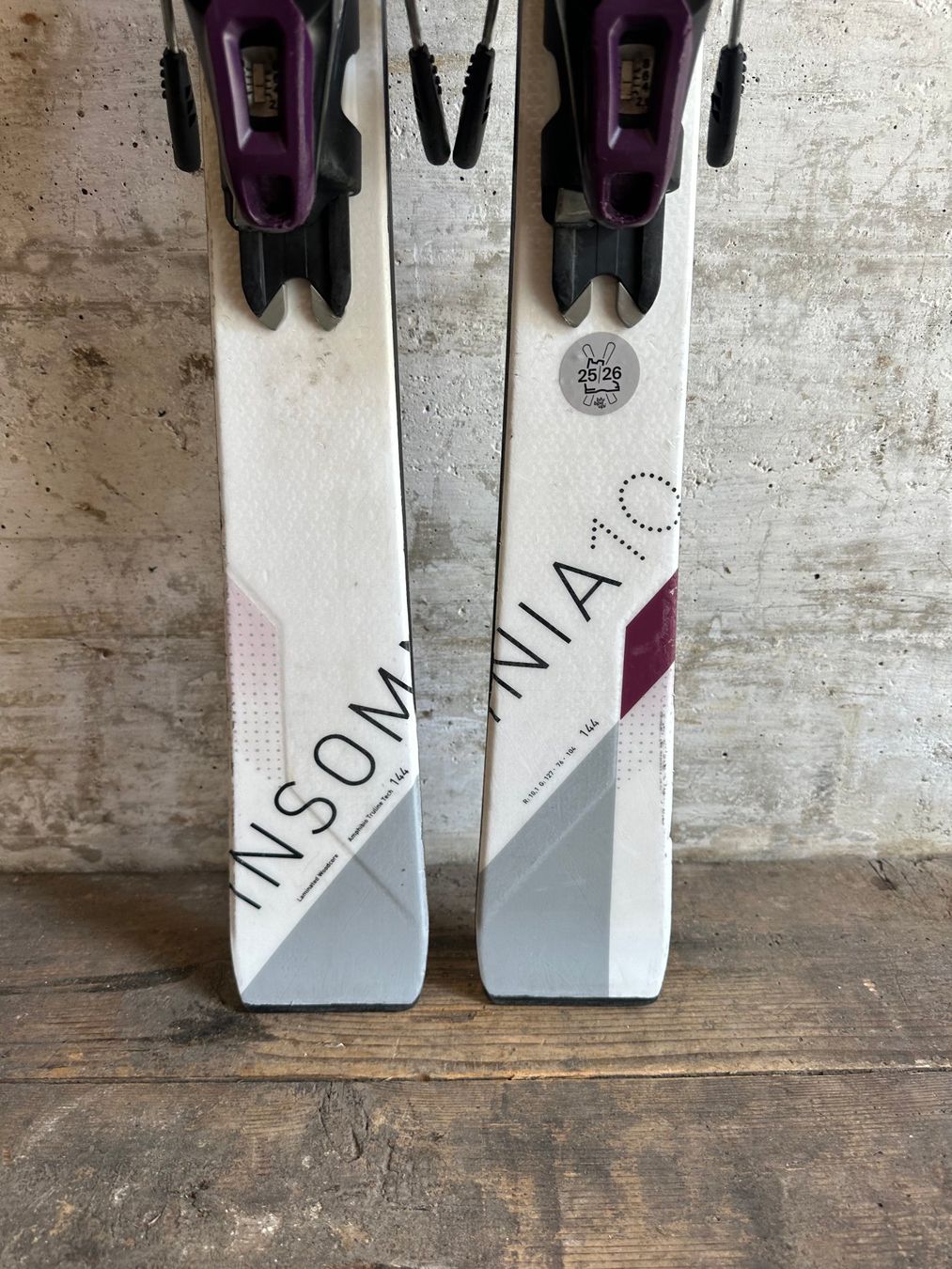 Elan Skis: Elan Insomnia Ski 144CM – Gebraucht aus Emmenbrücke von karkarkar 3
