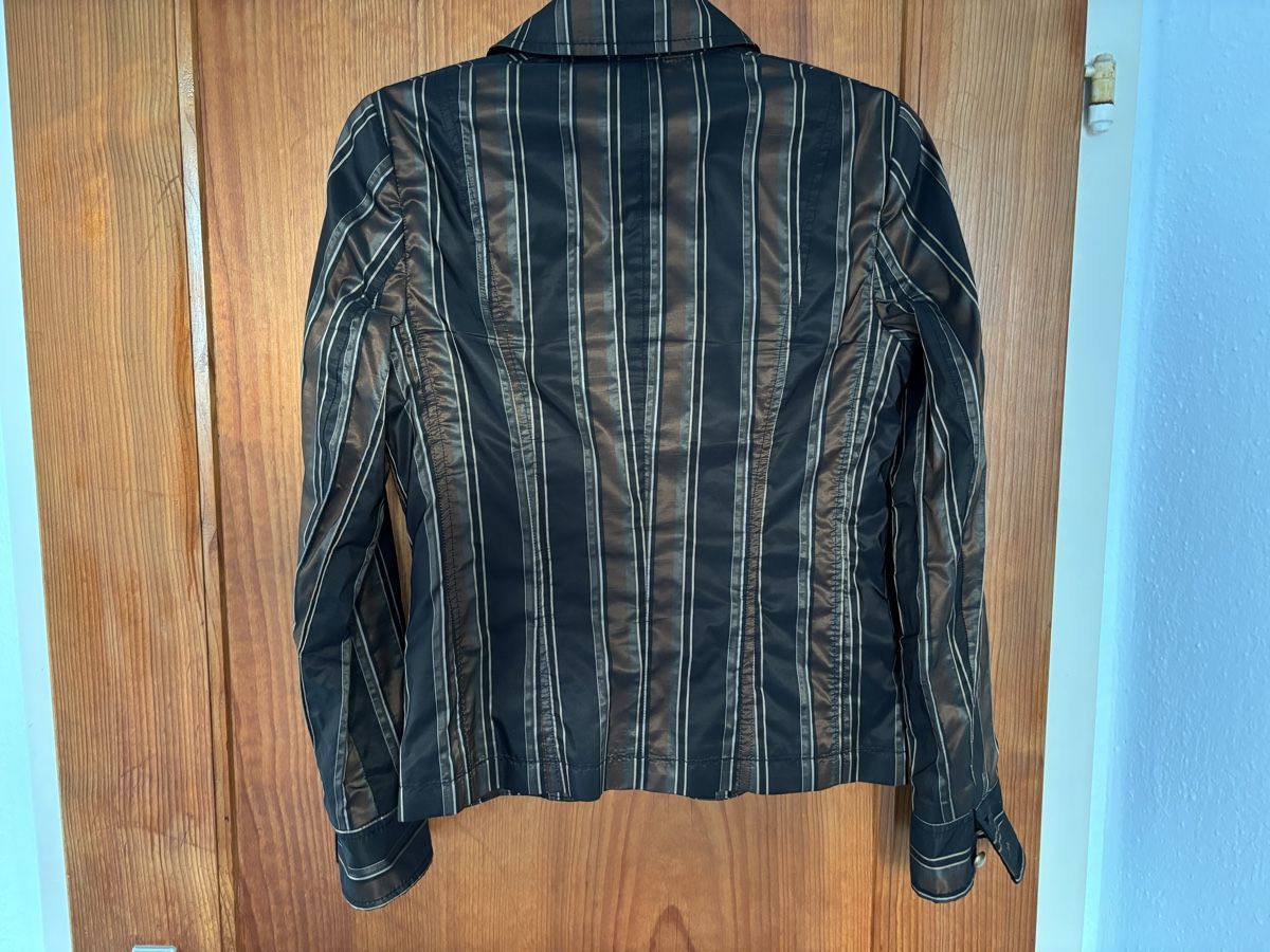 Giacche: Apriori Jacke, gestreift, Grösse 36, neuwertig – Nuovo (secondo la descrizione) da Seengen venduto da Jeanine85 1