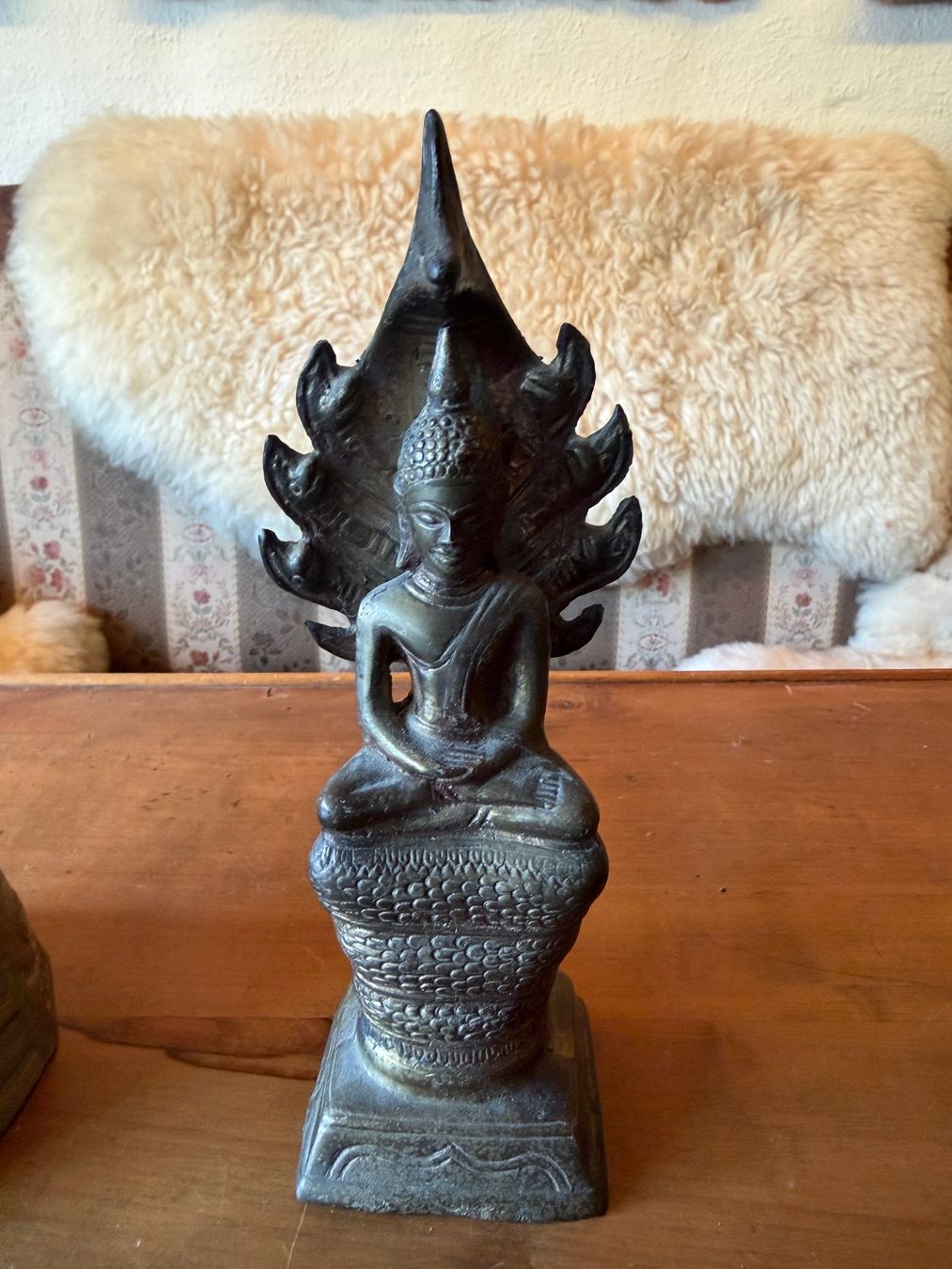 Sculture & Statue: Zwei verschiedene thailändische Buddha-Statuen, Messing – Usato da Zofingen venduto da Schekke 2
