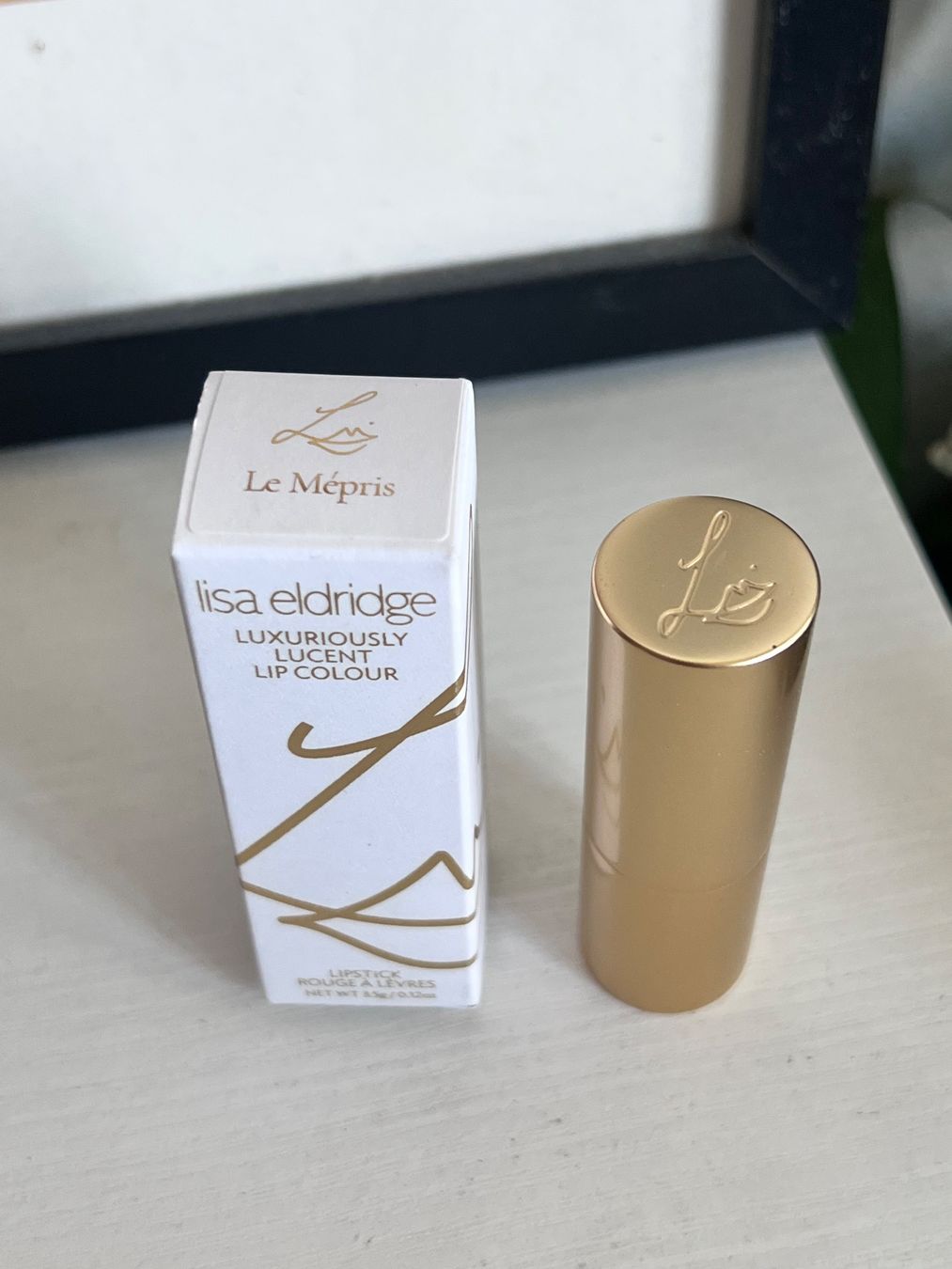 Make-up: LISA ELDRIDGE  LUXURIOUSLY LUCENT LIP COLOUR – Gebraucht aus Effretikon von YaMn 2
