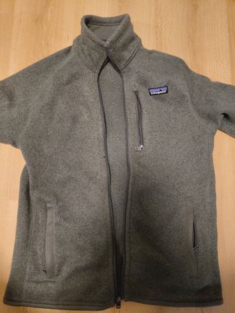 Patagonia Sweater XS Recycle Olivegrün