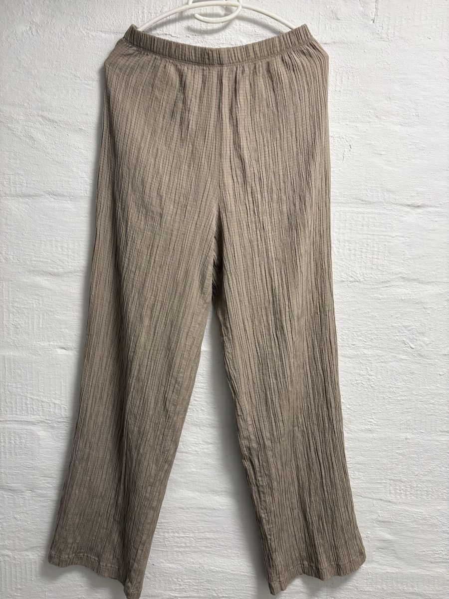 Shein Pantaloni: Damen Leichte Hose,Gr.M;Shein – Usato da Winterthur venduto da Nena222