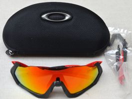 Oakley Flight Jacket Sonnenbrille /  lunettes de soleil