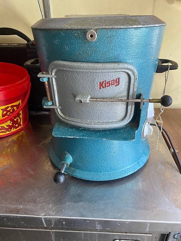 Elettrodomestici da cucina: Vend Éplucheuse à pommes de terre Kisag – Usato da Martigny venduto da seater