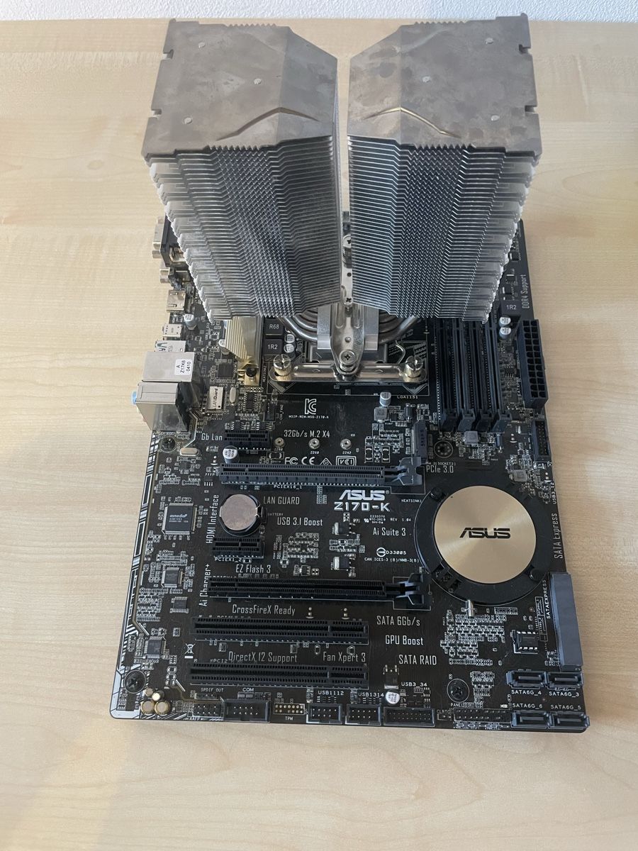 Schede madri: Motherboard Cpu Kühler Bundle – Usato da Stadel venduto da Frozen_Fire