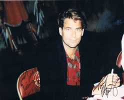 Ted McGinley 1958- Autogramm signiert Foto 20x25cm