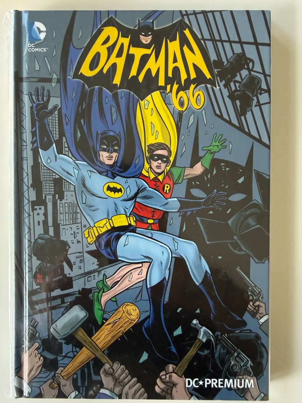 Fumetti: BATMAN 66 / DC Premium / Limitierte Exemplare – Usato da Biberist venduto da brn_111 7