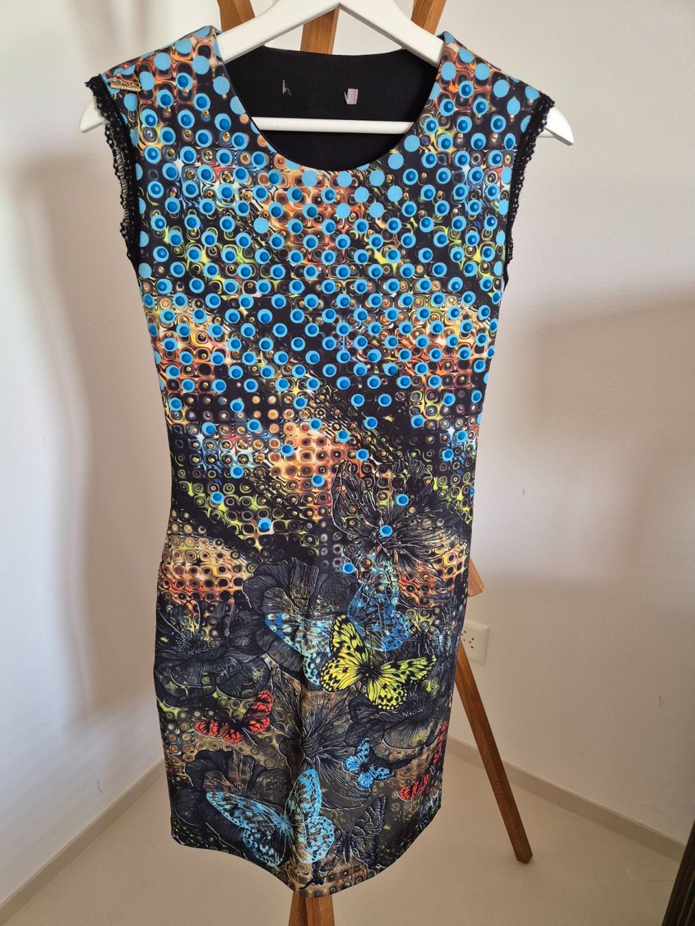 Desigual Kleider: Kleid bunt gemustert Grösse S – Gebraucht aus Unterengstringen von ang_tm99