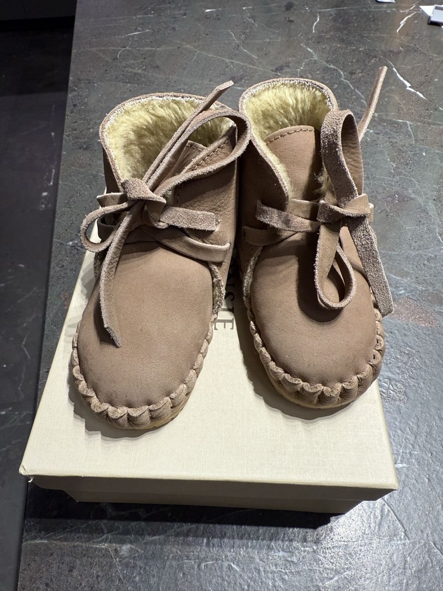 Scarpe per ragazzi: Donsje Babyschuh 12-18 Monate mit Lammfellfutter – Usato da Lachen SZ venduto da nic_7flt 1
