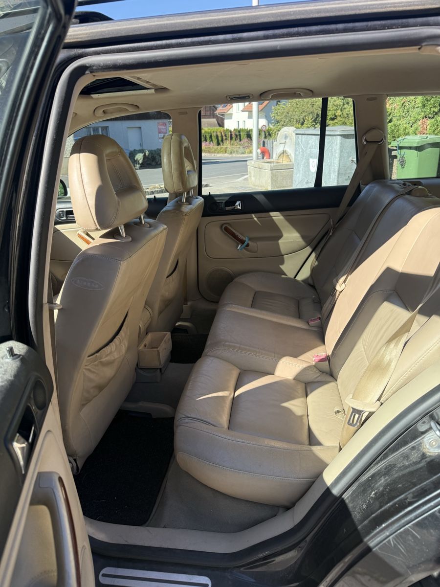 VW Automobili: VW Bora 2.3 V5 4Motion – Usato da Oberkulm venduto da Ja_hljz 4