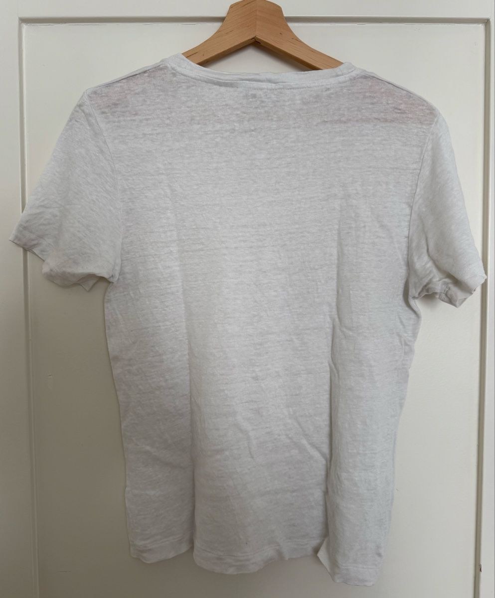 Cos T-shirts: T-shirt COS – Neuf (Voir description) à Zürich par jul_5t9s 1