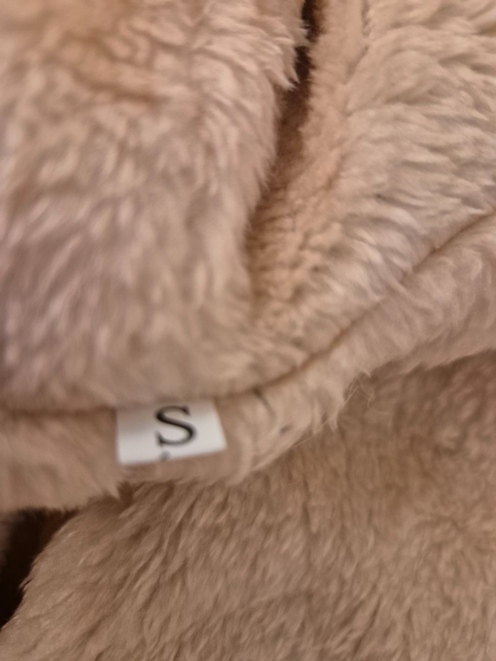 Cappotti: Warme Winterjacke mit Kunstfell, Grösse S, Neu! – Nuovo (secondo la descrizione) da Glattfelden venduto da Jenoptik 5