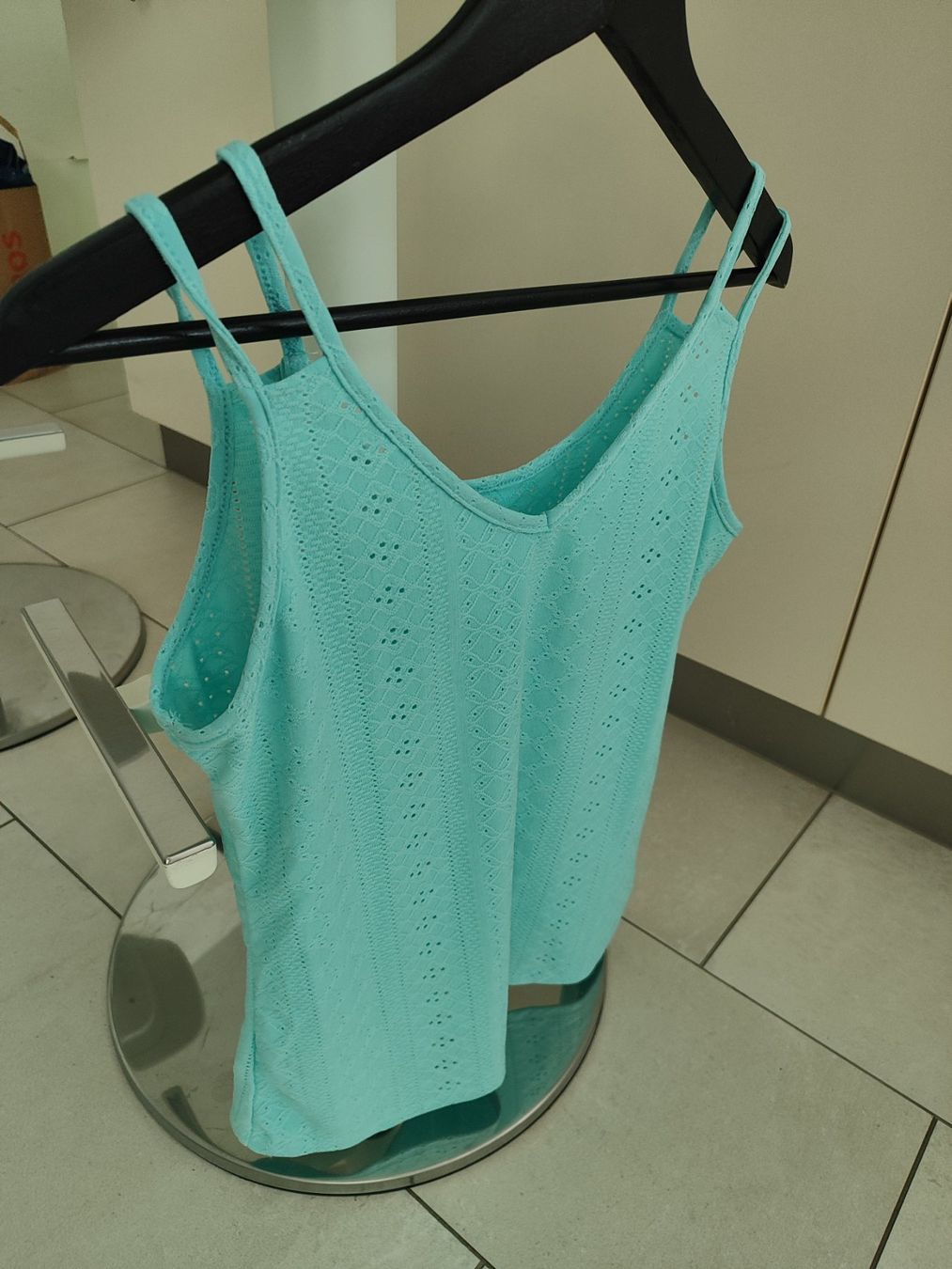 Bershka Tops: neiwertiges Bershka Top Gr. S/M – Neu (gemäss Beschreibung) aus Seon von Mandes1 2