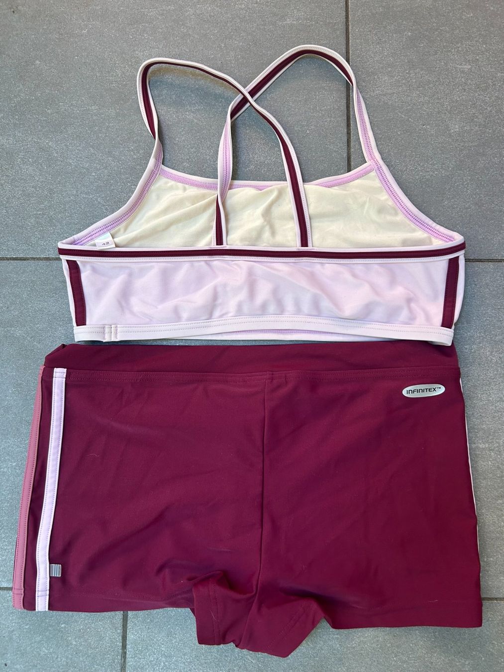 Adidas Maillots de bain & Bikinis: Bikini von Adidas – D'occasion à Iseltwald par Waldisch 1