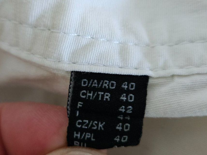 Pantaloni: Caprihose weiss Gr. 40 – Usato da Möriken AG venduto da pam66 6