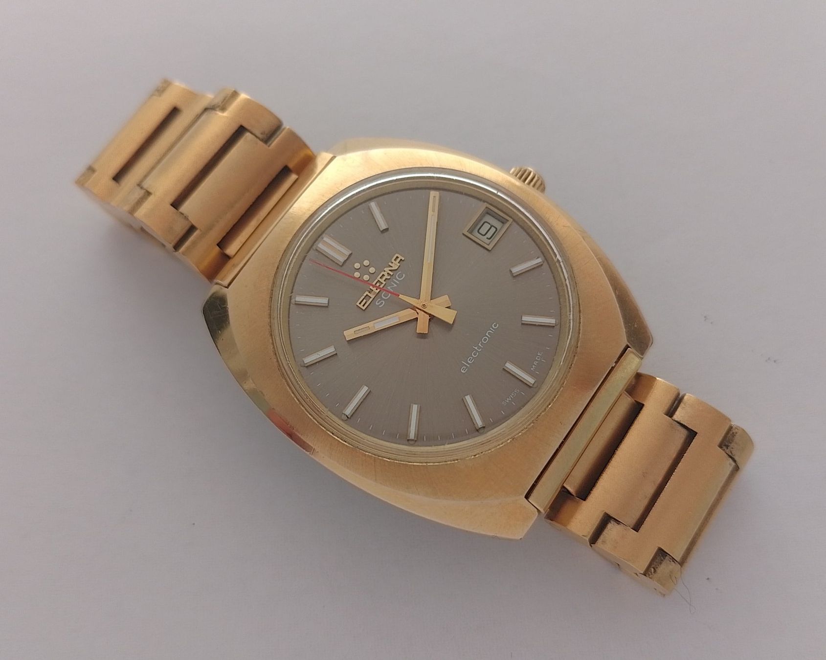 Eterna Orologi: Vintage ETERNA SONIC Electronic Stimmgabeluhr (Ref. 488 T) – Usato da Basel venduto da Givens_Watches 1