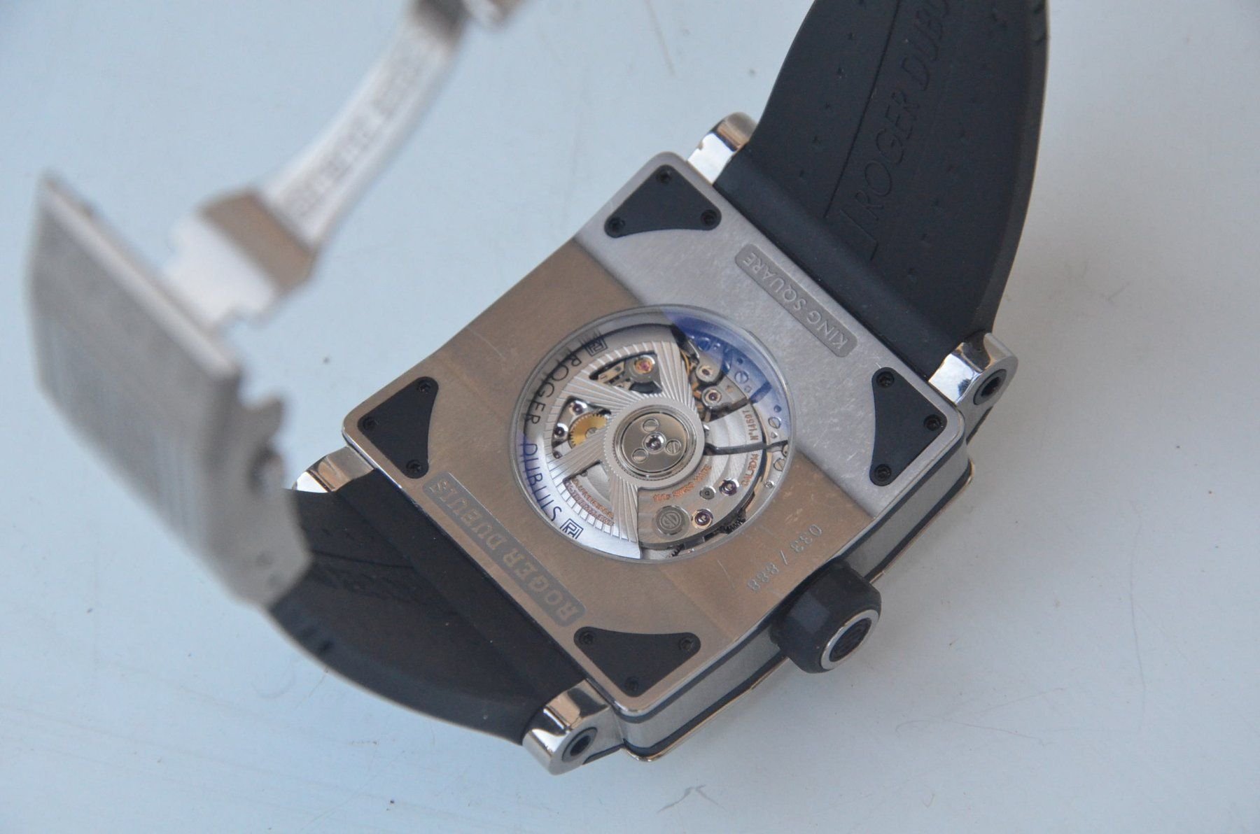 Roger Dubuis Montres: Roger Dubuis King Square – D'occasion à Meyrin par stepgo 8
