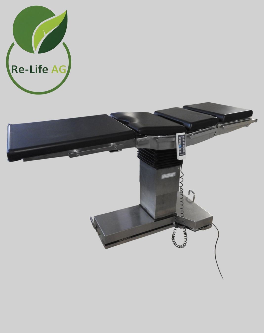 Appareils médicaux: Maquet Universal Operating Table Electrohydraulic operating – D'occasion à Reinach BL par Re-LifeAG_Labor 1