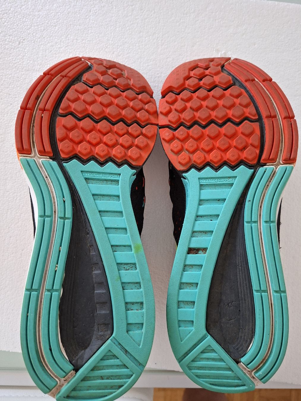 Scarpe da uomo: Chaussures de course Nike Structure 18 noires, orange – Usato da Renens VD venduto da ser_j2fn 5