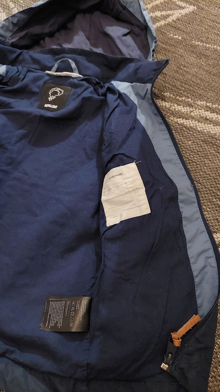 H&M Jacken & Mäntel: Kinderjacke Grösse 116 blau neu – Neu und originalverpackt aus Egolzwil von mobiledeluxe 3