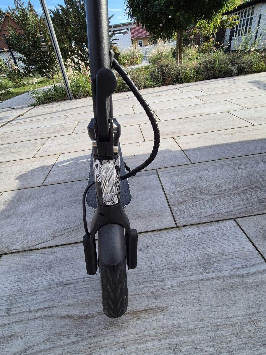 Scooters: E-Scooter Mobi-Move schwarz mit Ladegerät  – Gebraucht aus Pfungen von emii77 3