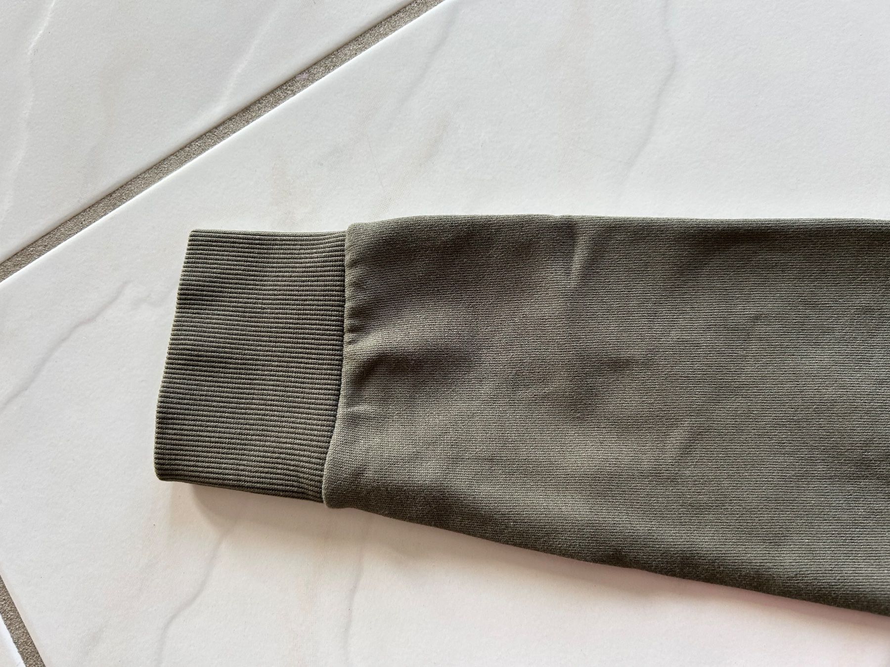 Maglioni & Felpe: Calvin Klein Pullover Grösse S – Usato da Gutenswil venduto da walker60 4