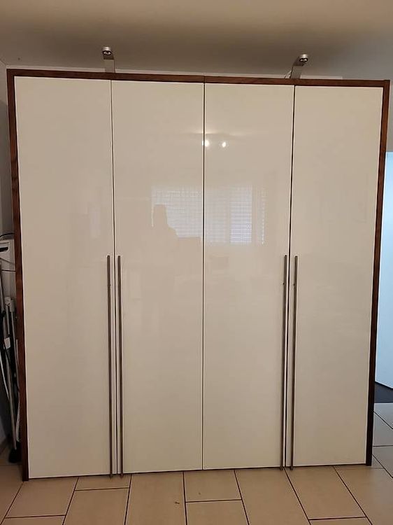 Hulsta Now Kleiderschrank
