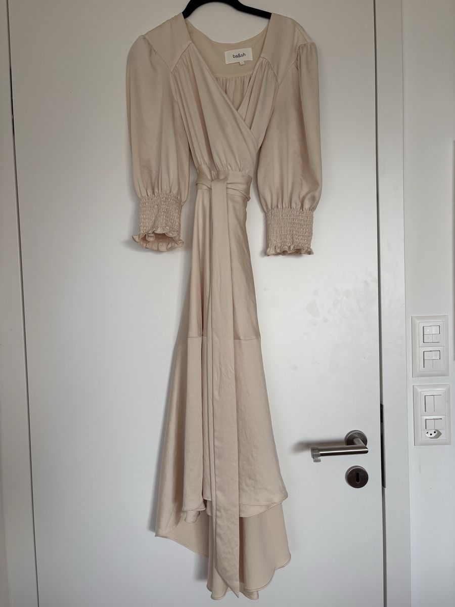 Ba&Sh Vestiti: Robe Bash cache coeur nacre taille 3 neuve – Nuovo (secondo la descrizione) da Prilly venduto da mai_ktw8