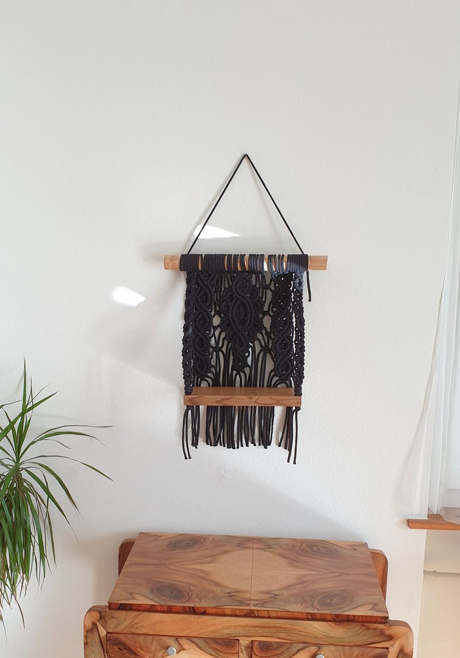 Toutes les décorations: Makramee Wandregal Fach Boho Stil schwarc – Neuf (Voir description) à Gelterkinden par Macrameed 1