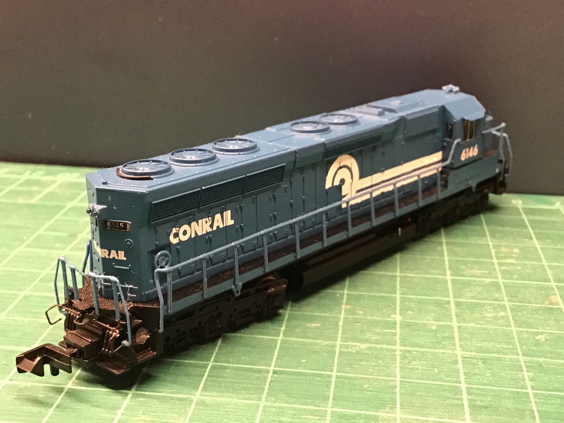 Modellini di ferrovie: Conrail Lokomotive 6146, Spur N – Usato da Männedorf venduto da Modell-Spezialisten 1