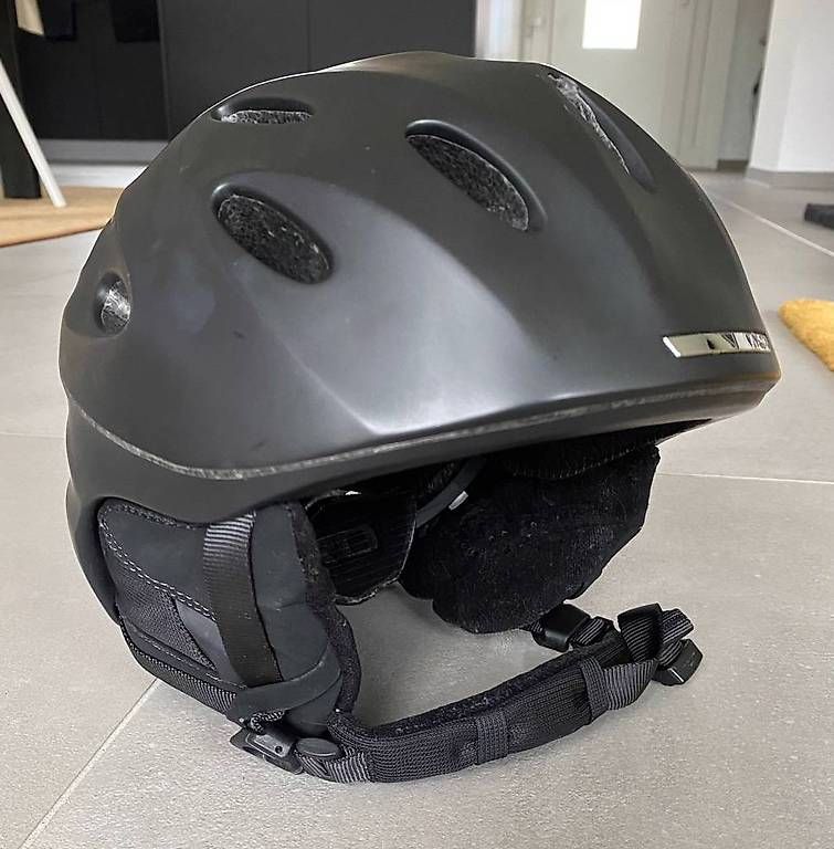 Caschi: Casque ski homme Giro – Usato da La Rippe venduto da jpu_z5ql