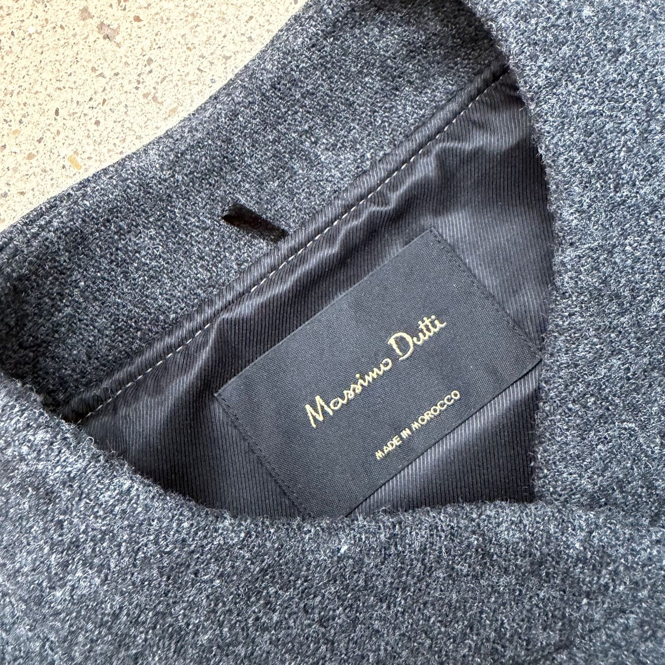 Massimo Dutti Giacche: MASSIMO DUTTI Jacke 🩶 – Usato da Zürich venduto da ClosetQueen 8