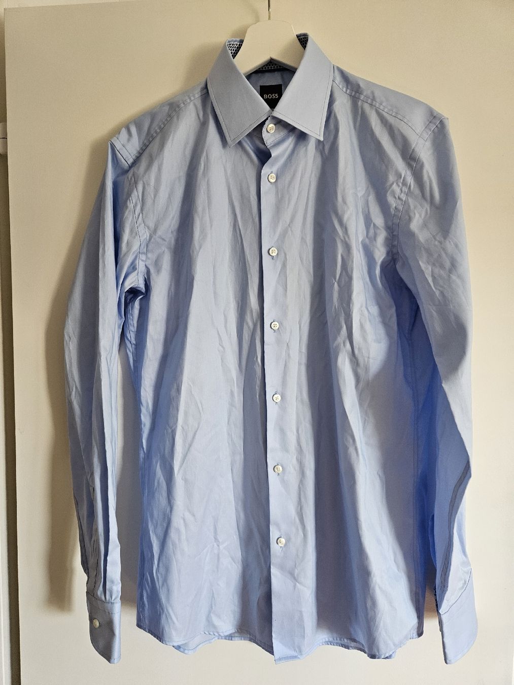 Hugo Boss Hemden: HUGO BOSS Hemd Grösse 39 – Neu und originalverpackt aus Würenlos von Rachel017 2